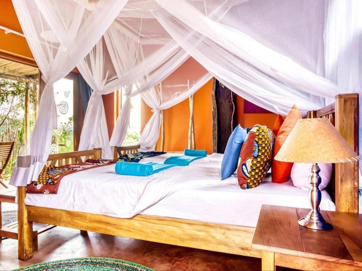 Chameleon Hill Forest Lodge Parque Nacional de la Selva Impenetrable de Parque Nacional de la Selva Impenetrable de Bwindi Exterior foto